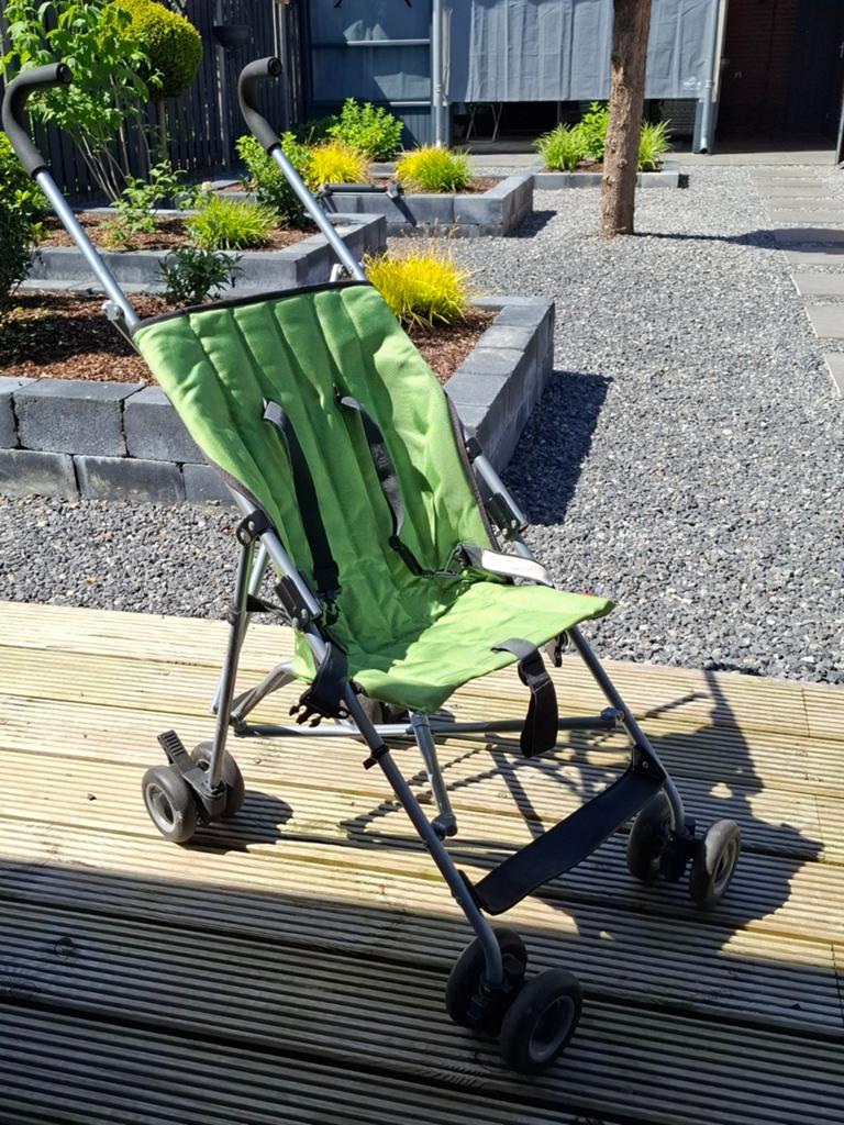 Handige buggy, ideaal voor in de auto, Ophalen