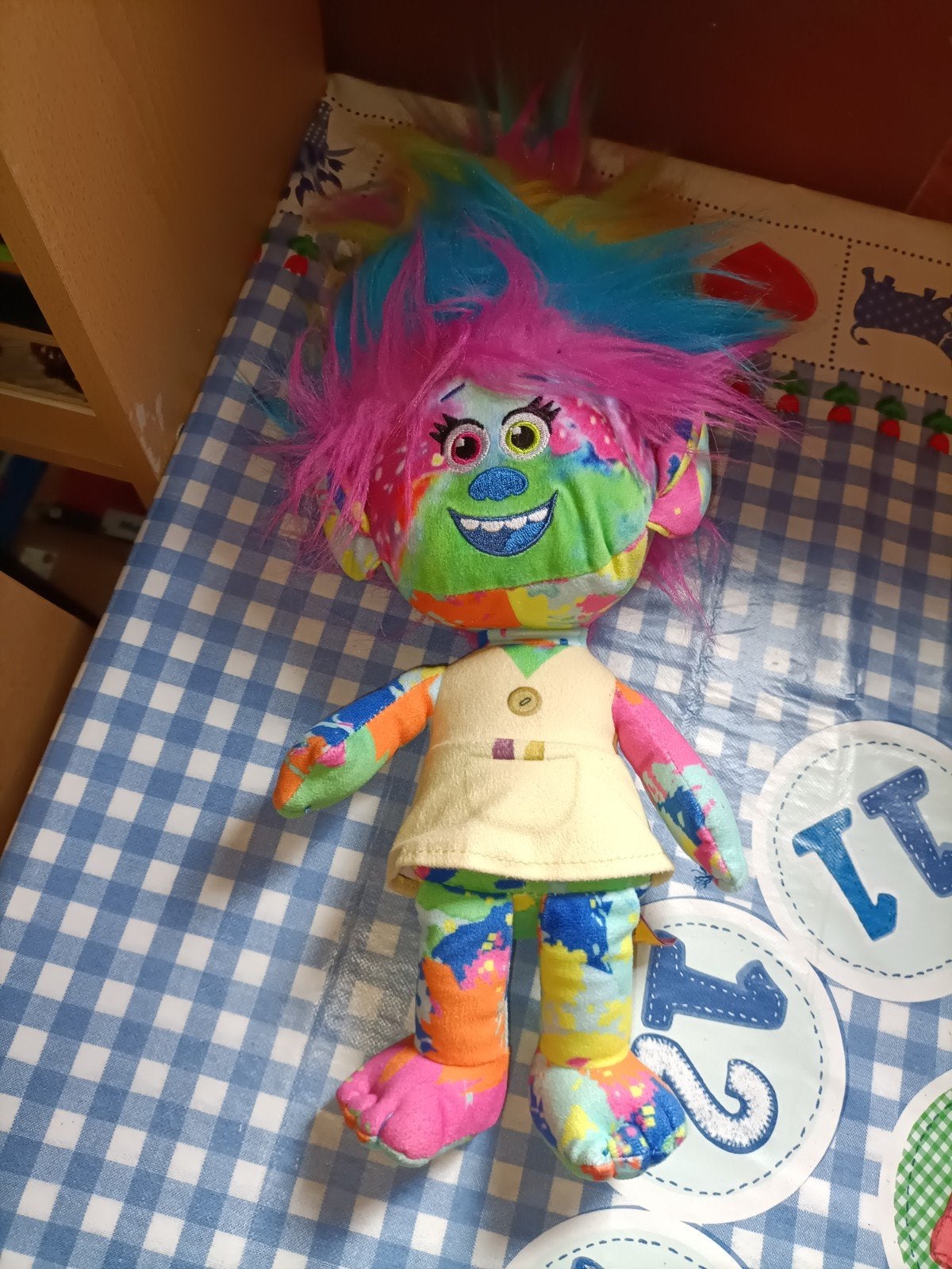 Trolls knuffel 47 cm groot met mooie kleuren, Ophalen of Verzenden, Zo goed als nieuw, Overige typen