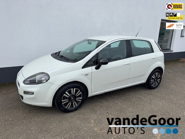Fiat Punto Evo 0.9 TwinAir Pop, '12, nwe. koppeling, banden, Voorwielaandrijving, Euro 5, Gebruikt, Zwart