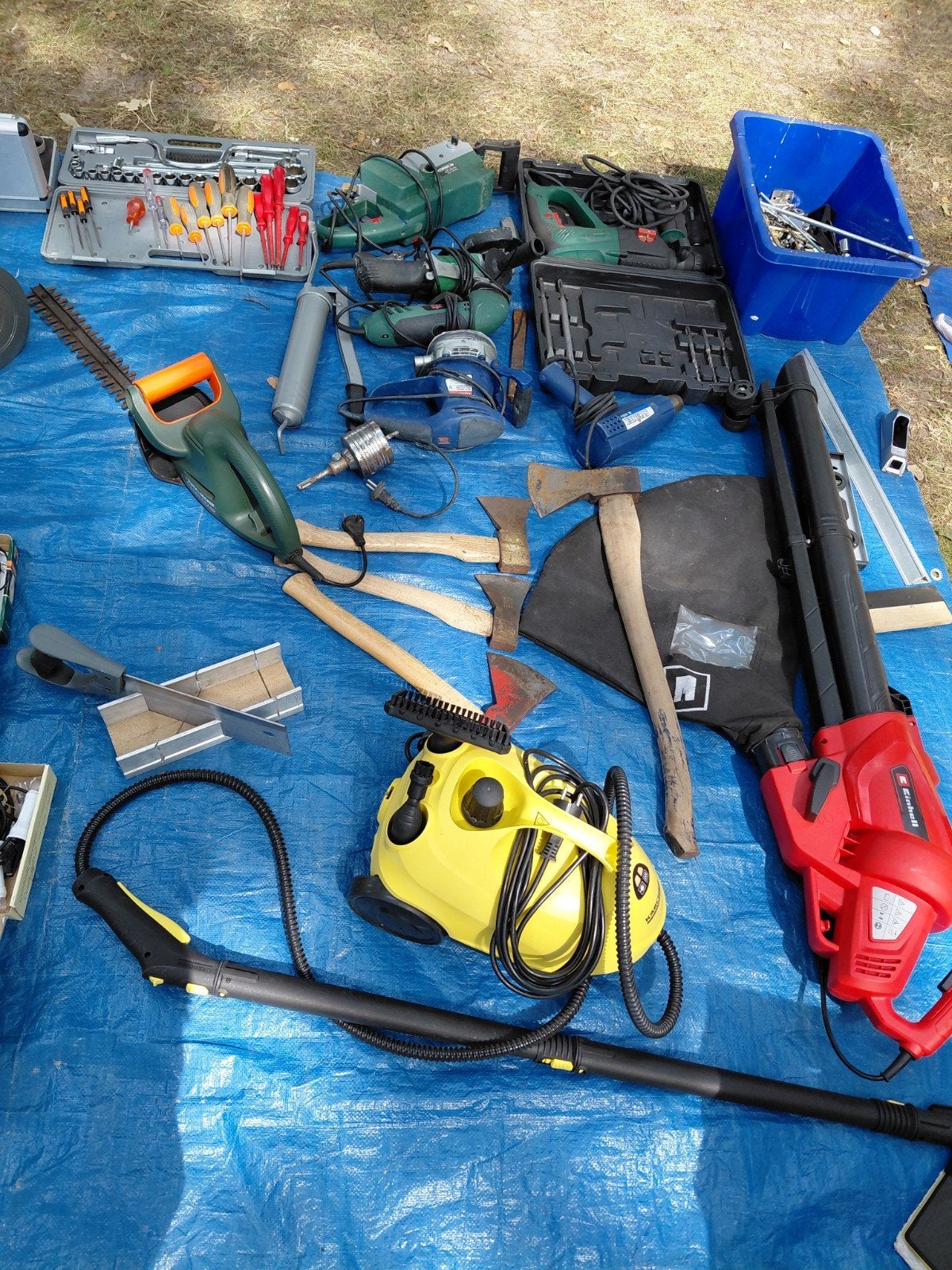 Diverse gereedschappen: bladblazer, bijlen, stoomreiniger, Ophalen of Verzenden