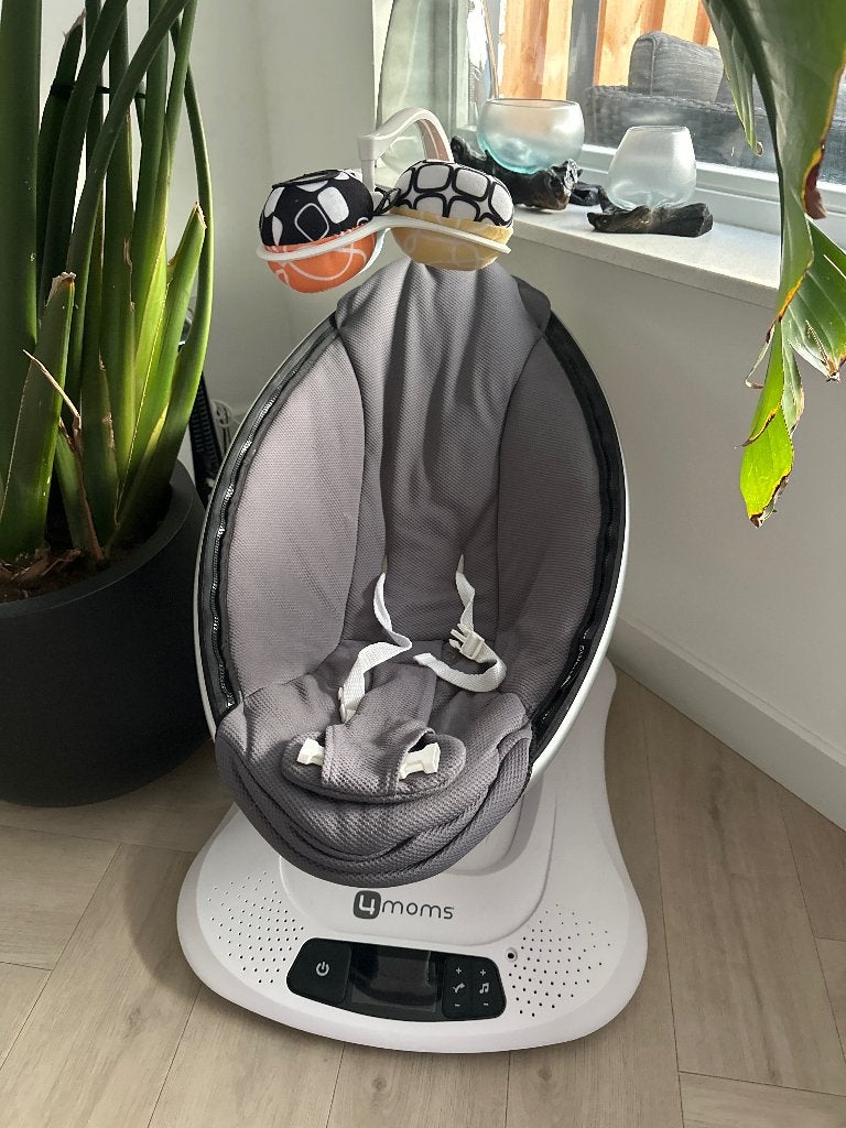 4 moms elektrische wipstoel, Gebruikt, Wipstoel, Met gordel(s) of riempje(s), Ophalen