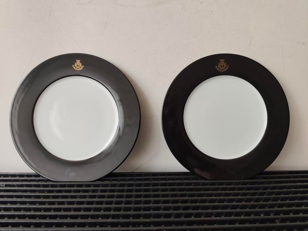 Kahla 2x porseleinen ontbijtbordje Hotel des Indes, dm 21 cm, Ophalen of Verzenden, Zo goed als nieuw, Bord(en), Overige stijlen