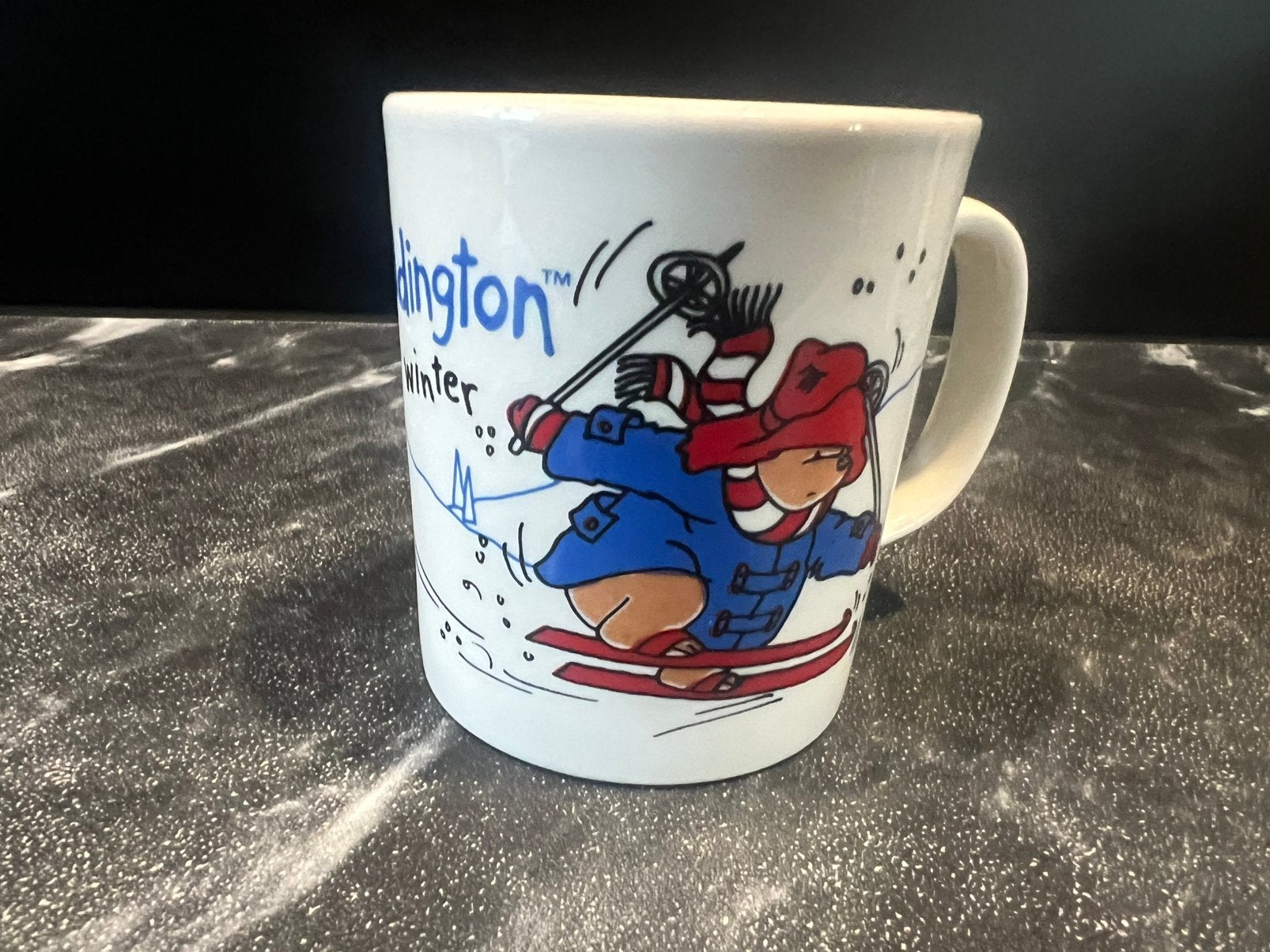 Mok Beertje Paddington 1995 winter (Douwe Egberts), Ophalen of Verzenden, Zo goed als nieuw, Overige stijlen, Kop(pen) en/of Schotel(s)