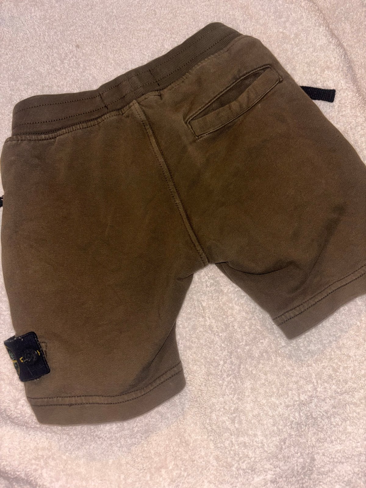 Stone Island Junior korte broek - maat 92/98, Ophalen of Verzenden, Gebruikt, Jongen of Meisje