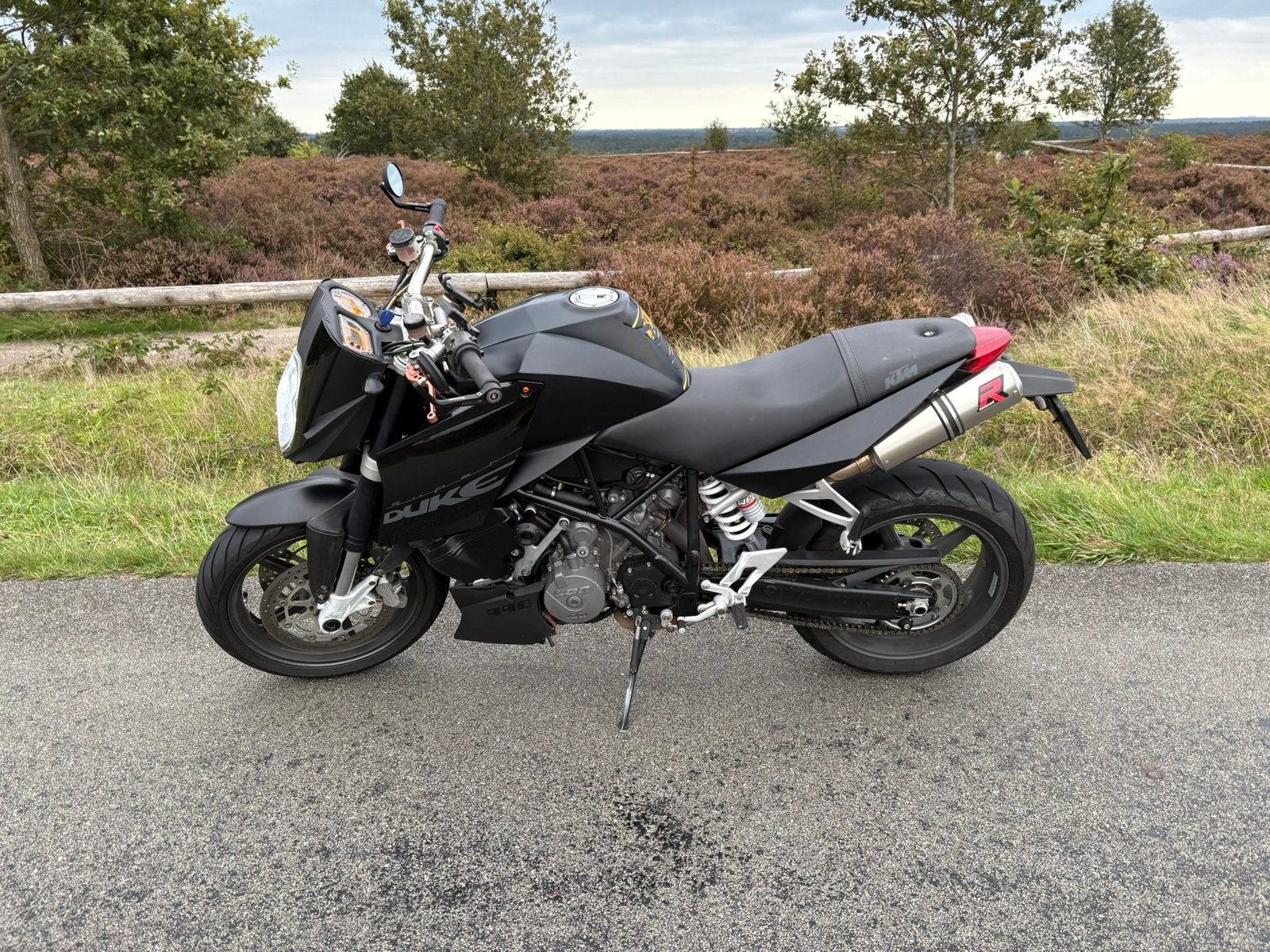KTM 990 superduke, Motoren, Bedrijf, Naked bike
