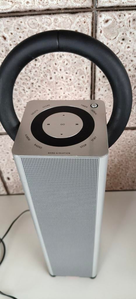 Bang & Olufsen BeoSound 3 Radio FM SD Draagbaar en Stijlvol, Ophalen of Verzenden, Zo goed als nieuw, Radio