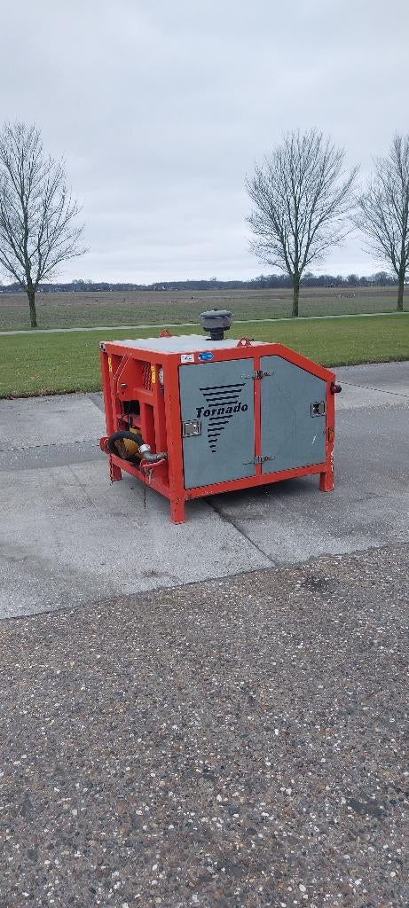 Tk ,beregenigs /mestslang 5 duims . aftakas compressor, Ophalen of Verzenden, Overige, Beregening en Drainage