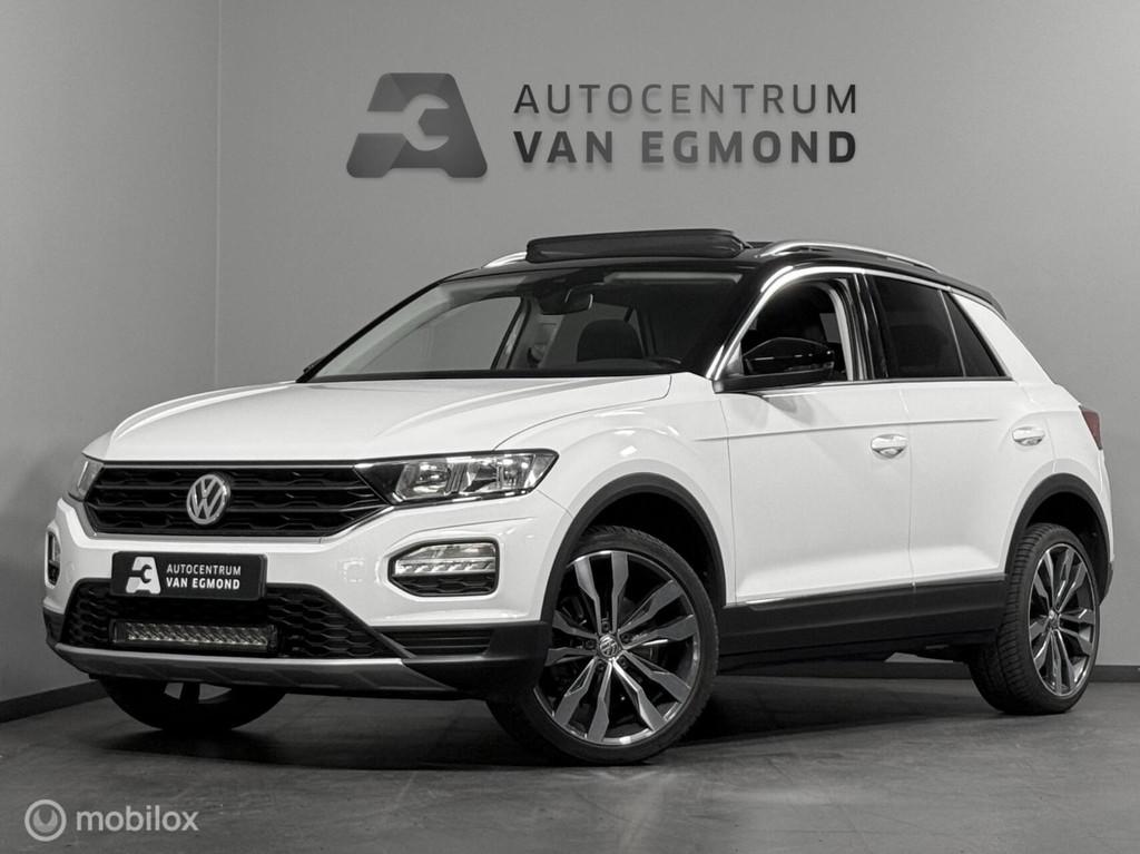Volkswagen T-Roc 1.0 TSI Style | PANO | APPCNNCT | AD.CRUISE, Voorwielaandrijving, Stof, Gebruikt, 116 pk
