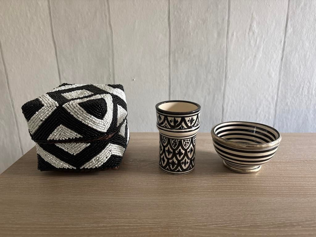 Decoratieve set: Kralen doos , Marokkaanse theeglas & kom, Huis en Inrichting, Woonaccessoires | Kandelaars en Kaarsen, Overige materialen