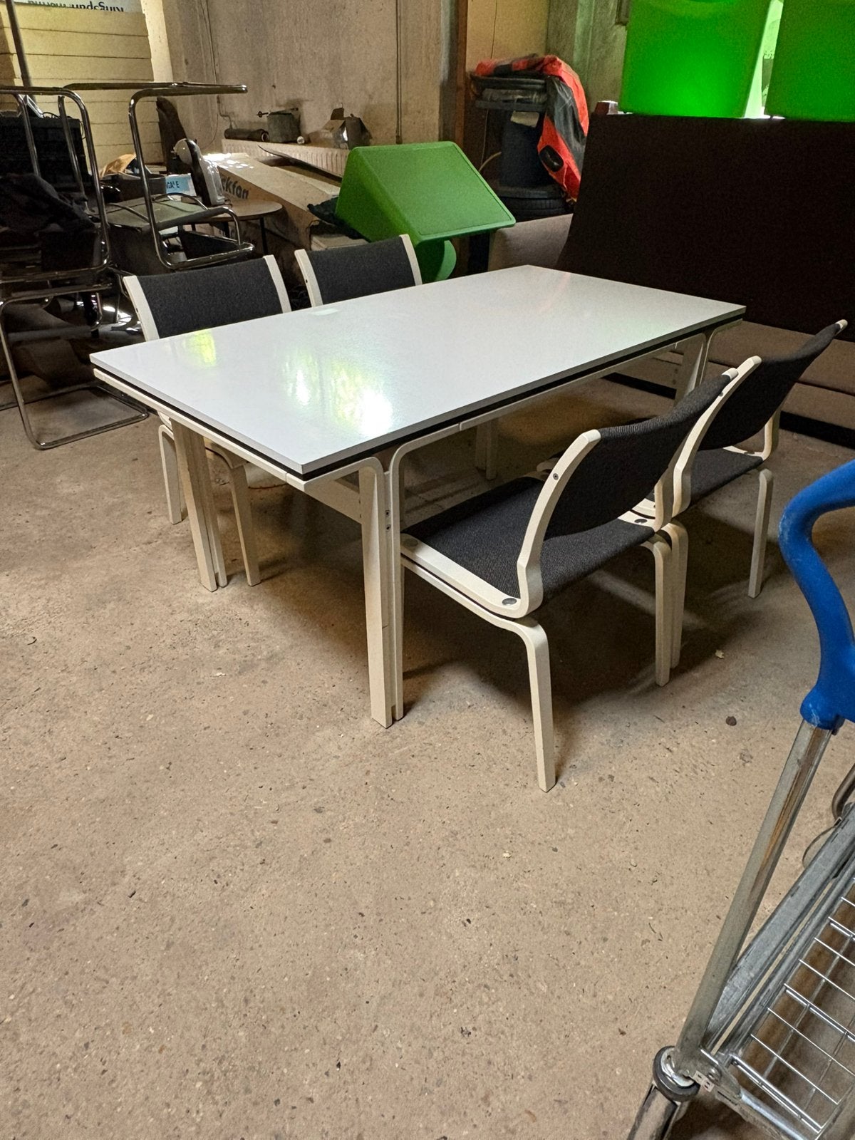Prachtige vintage Pastoe eetkamerset tafel en 4 stoelen, Ophalen, ., 50 tot 100 cm, .