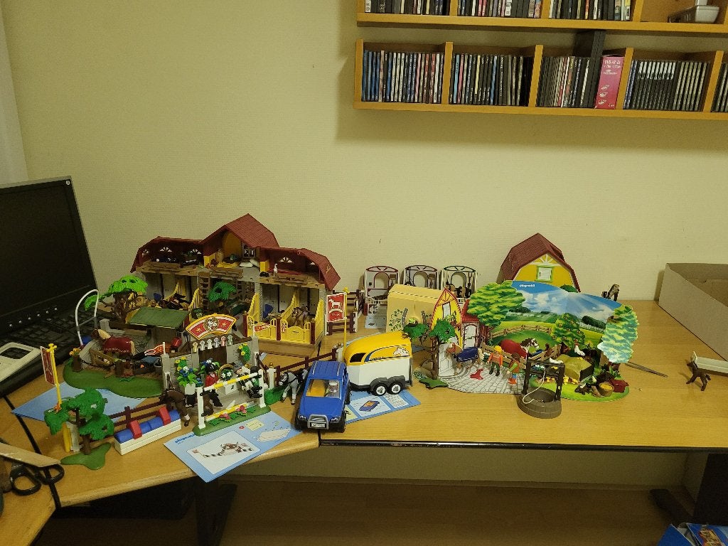 Zeer grote partij Playmobil Pony / Paard / manege / ranch, Gebruikt, Complete set, Overige typen, Ophalen of Verzenden