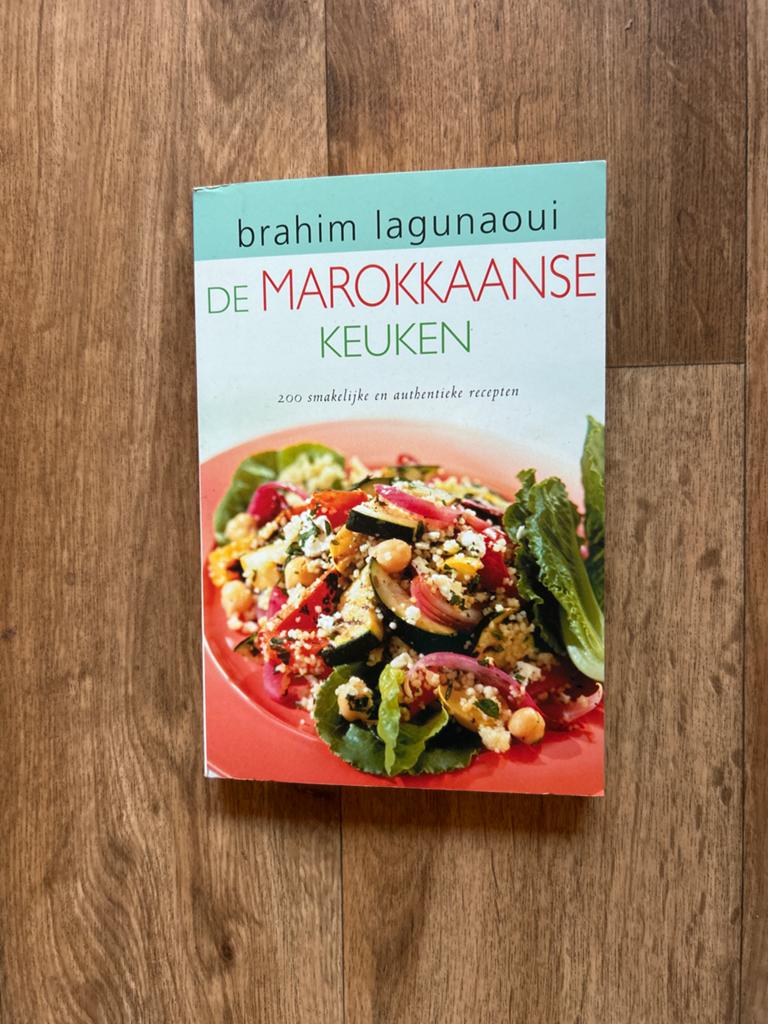 De Marokkaanse Keuken - Brahim Lagunaoui (kookboek), Ophalen of Verzenden, Zo goed als nieuw, Midden-Oosten en Marokko, Voorgerechten en Soepen