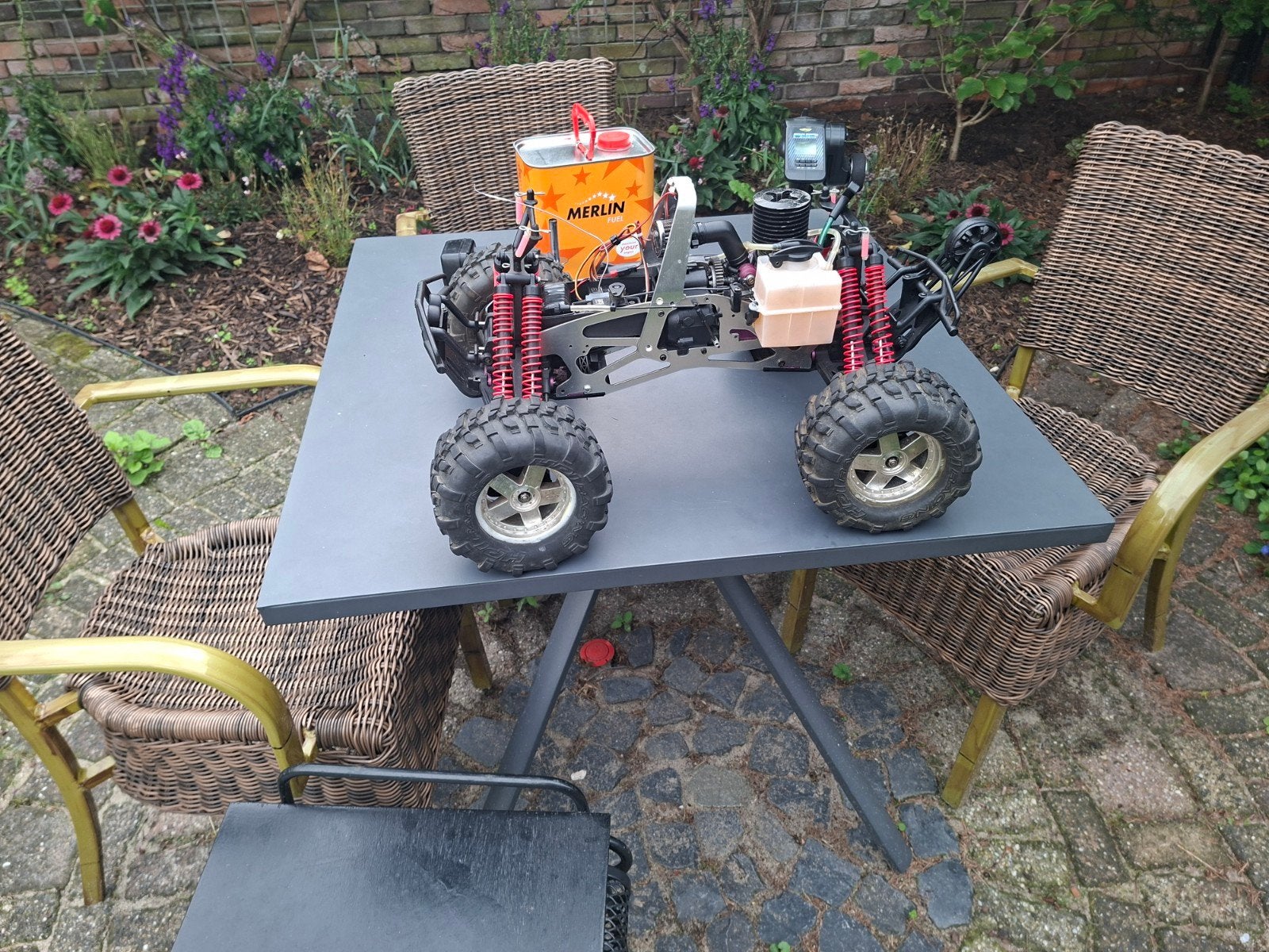 HPI  savage Nitro 4,6 cc Auto RTR met Carson zender en lader, Ophalen, Gebruikt, Auto offroad, Overige schalen
