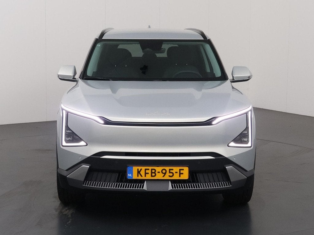 Kia EV5 Air 81.4 kWh | Privacy glass | Stoelverwarming | Dod, Auto's, Kia, 81 kWh, Stof, 1969 kg, SUV of Terreinwagen