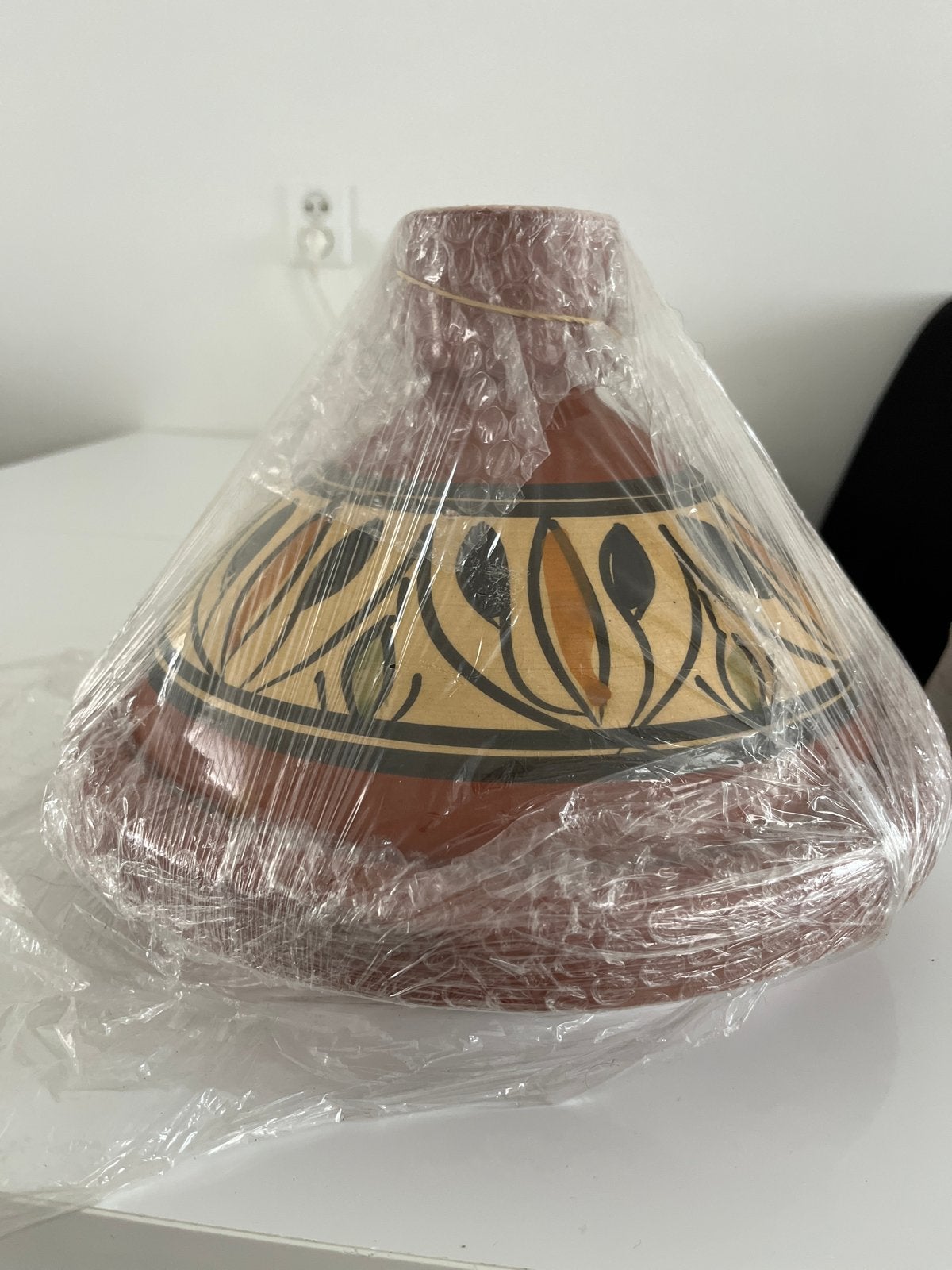 Nieuwe Marokkaanse Tajine - Handgemaakt en Ongebruikt, Huis en Inrichting, Ophalen of Verzenden, Nieuw, Steen/keramiek, Tajine