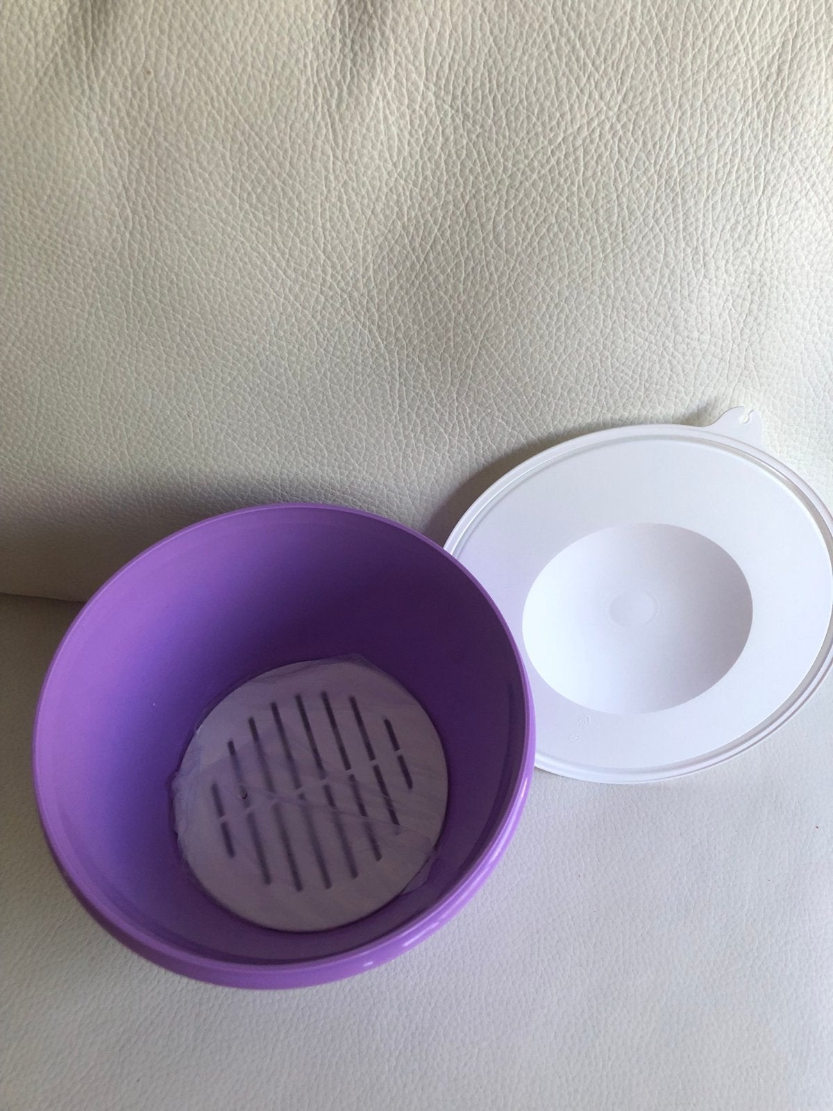 Tupperware Splinternieuwe Slabak - Houdt Salade Weken Vers, Paars, Nieuw, Luchtdicht, Ophalen of Verzenden