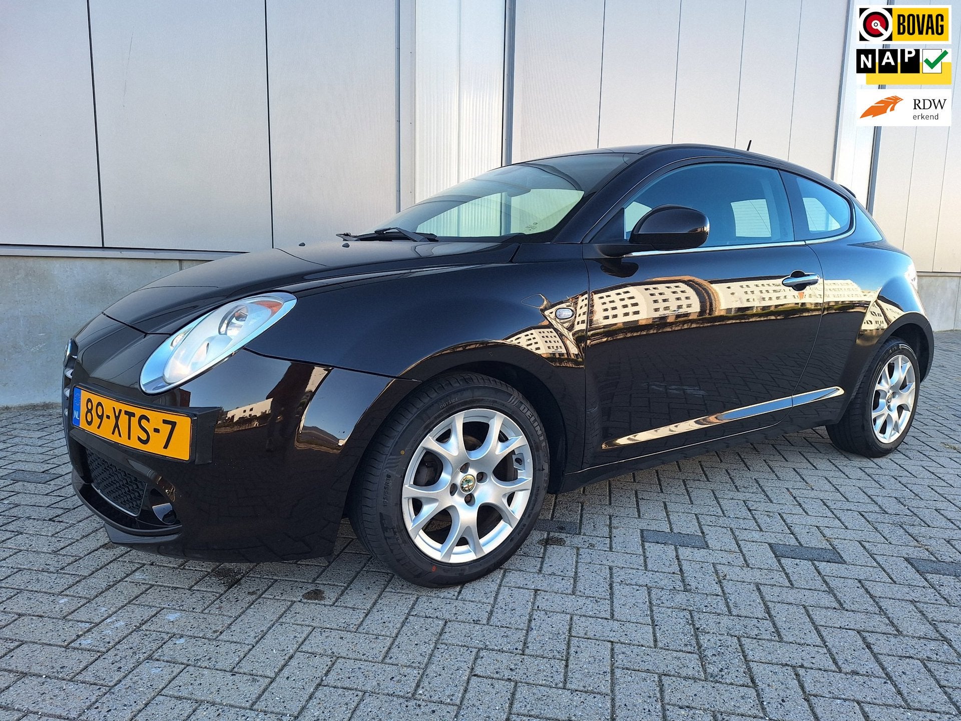 Alfa Romeo MiTo 0.9 TwinAir Distinctive - leer - navi - crui, Auto's, Voorwielaandrijving, Euro 5, 86 pk, Gebruikt