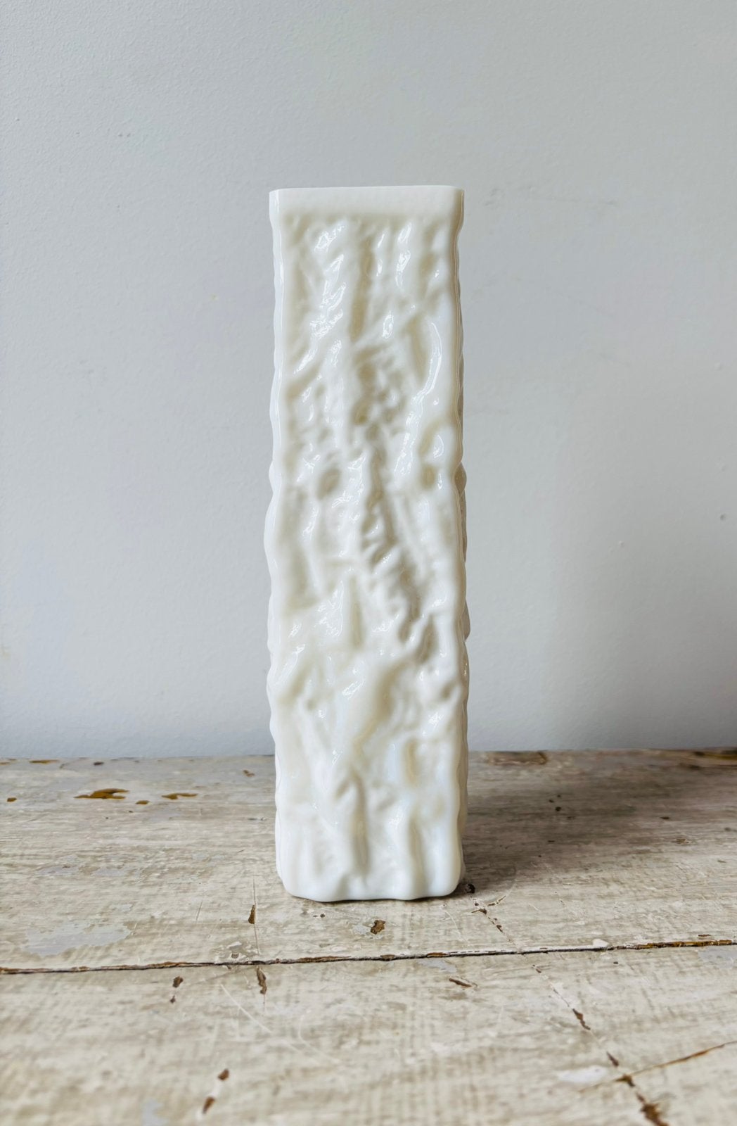 Witte Ingrid Gläser 'bark' vaas uit de jaren 60, West German, Ophalen of Verzenden, Zo goed als nieuw, Handgemaakt, Wit