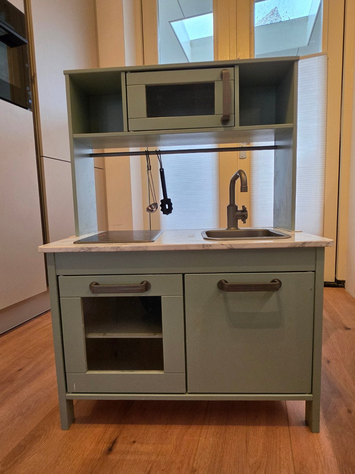 2-in-1 Speelkeuken en Winkeltje met Krijtbord, Ophalen, Gebruikt, Ontdekken