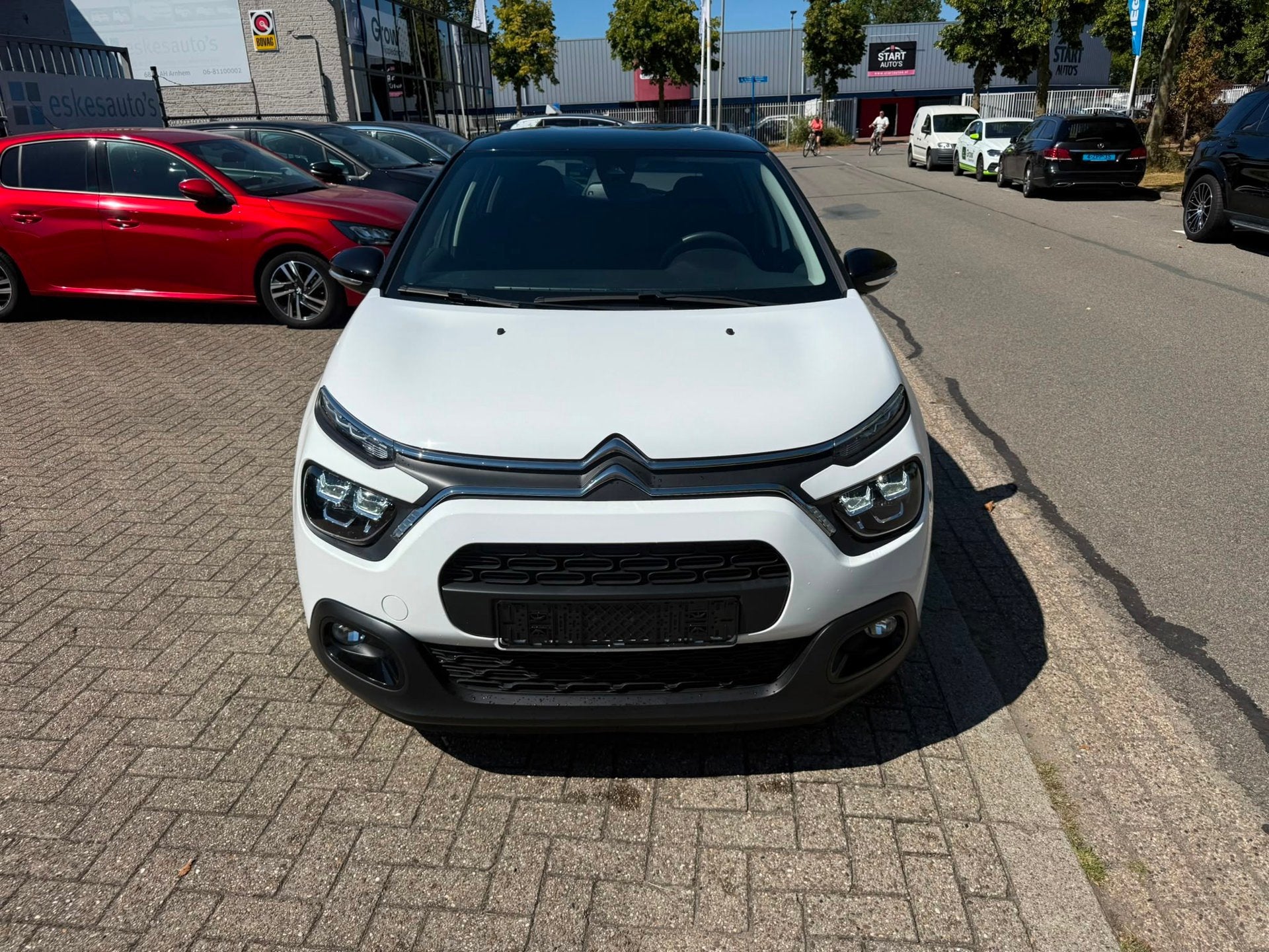 Citroen C3 1.2 PureTech Feel, Facelift, Navi Dealer auto, 1s, Auto's, Gebruikt, 1199 cc, Automatische klimaatregeling, 450 kg