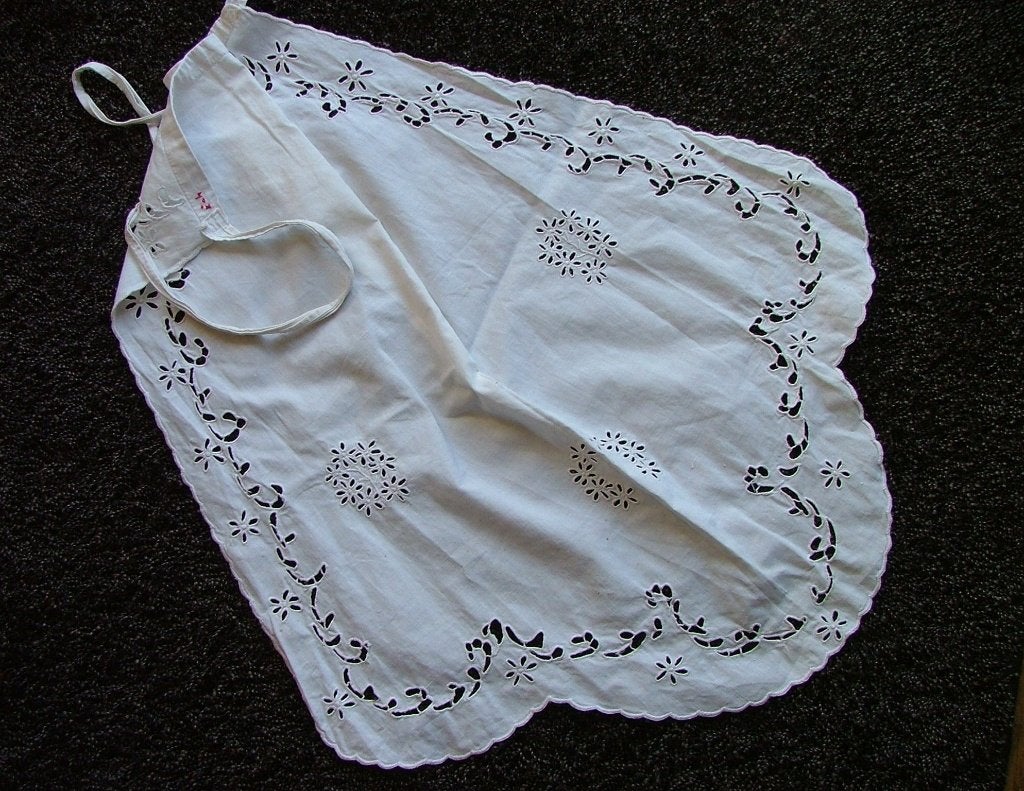 ANTIEK SCHORTJE MET RICHELIEU BORDUURWERK 1900-1930, Ophalen of Verzenden, Dames