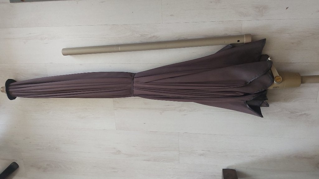 Hartman Prestige Parasol 2.70 met houder ZGAN, Ophalen, Zo goed als nieuw, 2 tot 3 meter, Stokparasol