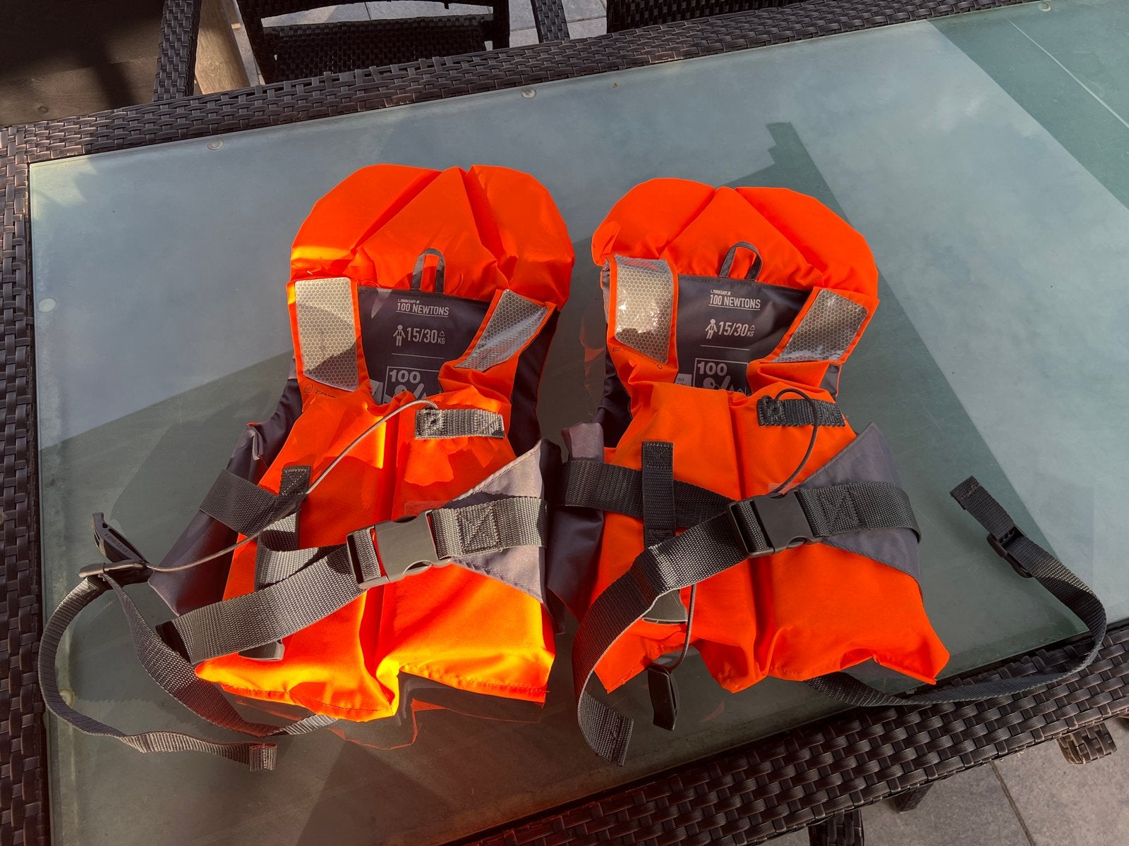 2x Nieuw reddingsvest voor kinderen 15/30 kg, Ophalen of Verzenden, Nieuw, Kind, Reddingsvest of Zwemvest
