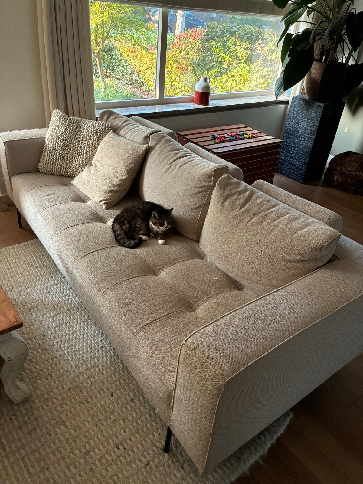 GRATIS Comfortabele bank met gebruikerssporen, Ophalen, Gebruikt, Driepersoons, 75 tot 100 cm