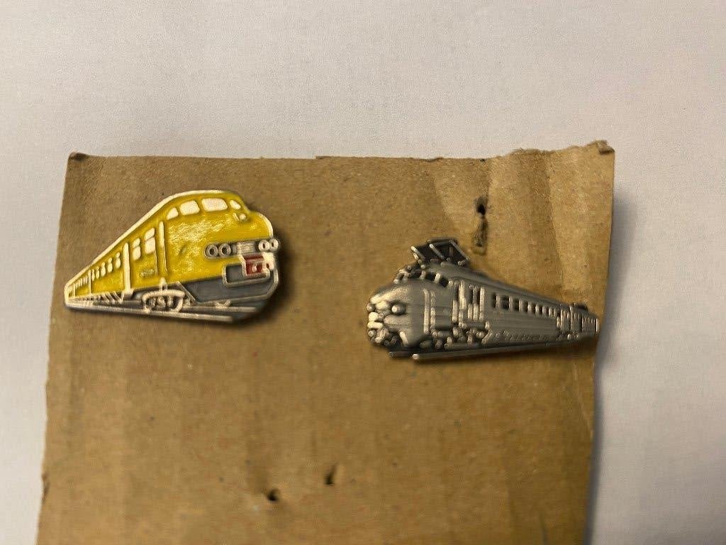 2 NS trein pinnen /speldjes Hondekop Muizekop, Ophalen of Verzenden, Gebruikt, Tram, Overige typen