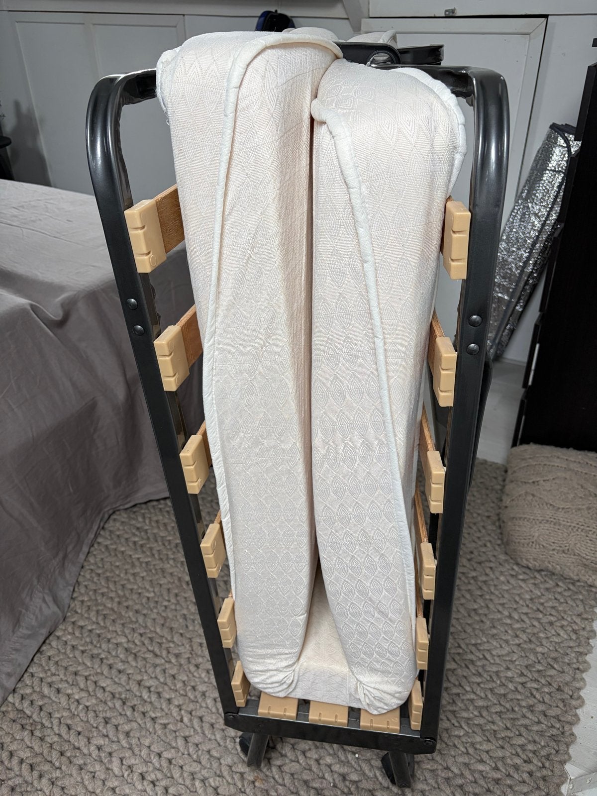 Opklapbaar logeerbed met matras, Eenpersoons, Zwart, 80 cm, Metaal