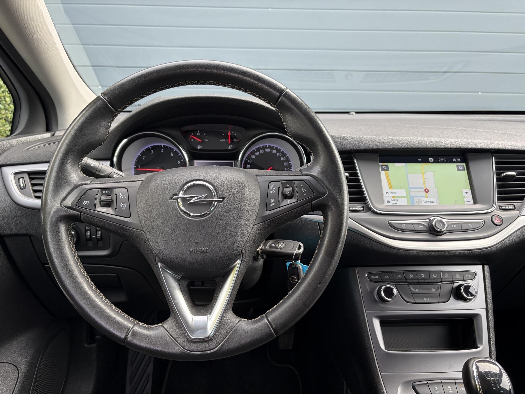 Opel Astra Sports Tourer 1.2 Business Executive ✓1e Eigena, Voorwielaandrijving, Stof, 1199 cc, Origineel Nederlands