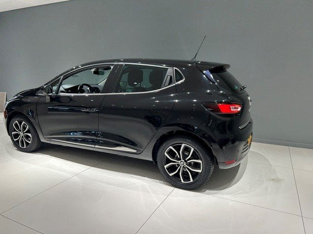 RENAULT Clio Energy TCe 90pk ECO2 S&S Intens Pano LMV Navi, Auto's, Gebruikt, Leder en Stof, Origineel Nederlands, Handgeschakeld