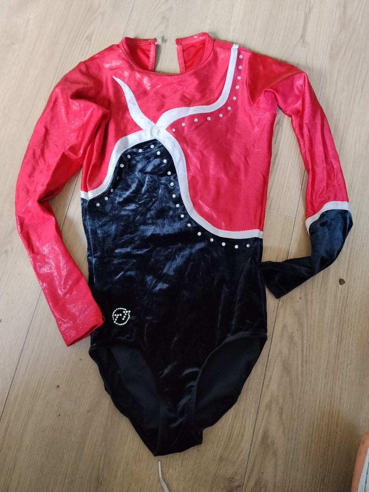 Turnpakje maat 152 rood/zwart met glitters, Meisje, Ophalen of Verzenden, TT Gymnastics by Tematurn, Overige typen
