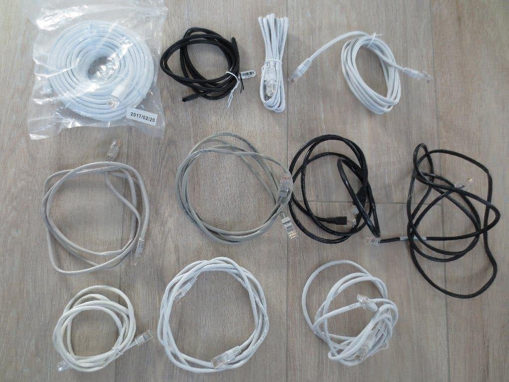 Netwerkkabels / internetkabel / UTP-kabel, Computers en Software, Pc- en Netwerkkabels, Zo goed als nieuw, Ophalen of Verzenden