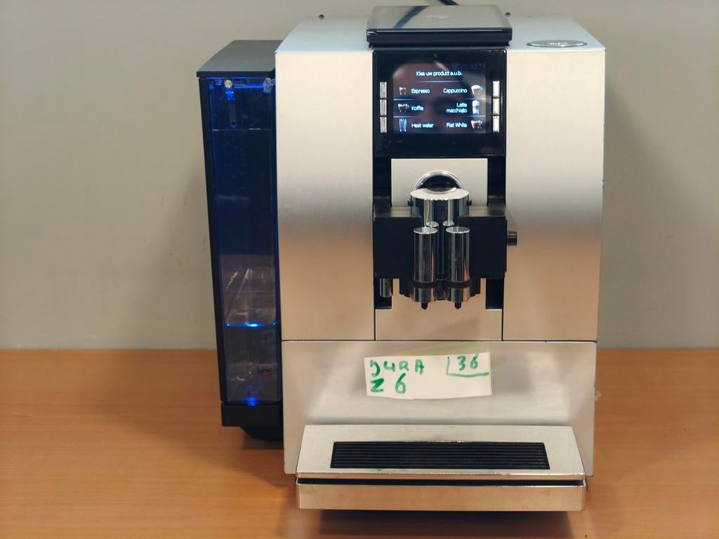 JURA Z 6 silver, Witgoed en Apparatuur, Koffiezetapparaten, Ophalen, 10 kopjes of meer, Koffiemachine, Zo goed als nieuw