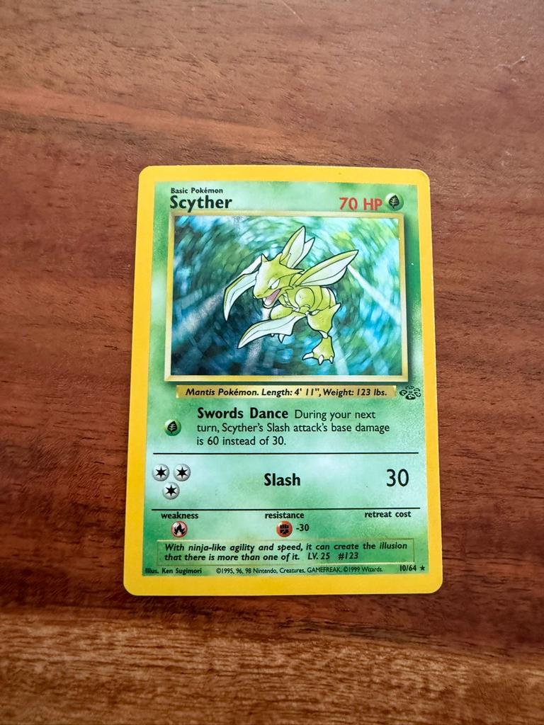 Pokémon Scyther 10/64 Jungle Set - Zeldzame Kaart, Ophalen of Verzenden, Zo goed als nieuw, Losse kaart