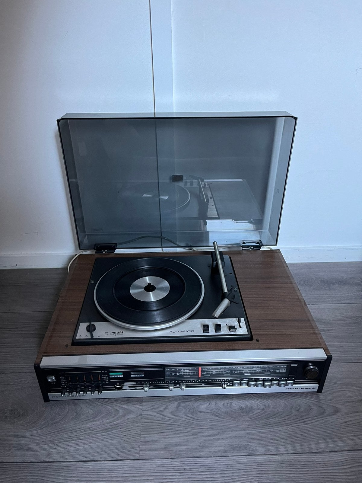 Philips platenspeler 6005SP + speakers, Ophalen, Zo goed als nieuw, Platenspeler, Philips