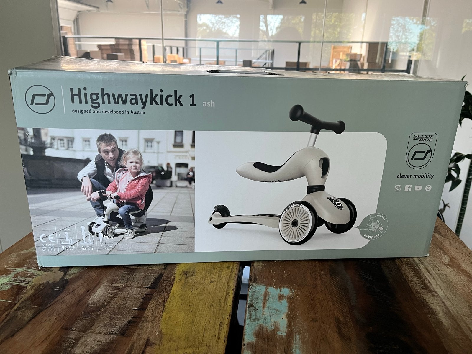 Scoot & Ride Highwaykick 1 Ash - 2-in-1 Step en Loopfiets, Kinderen en Baby's, Ophalen of Verzenden, Nieuw, Overige typen