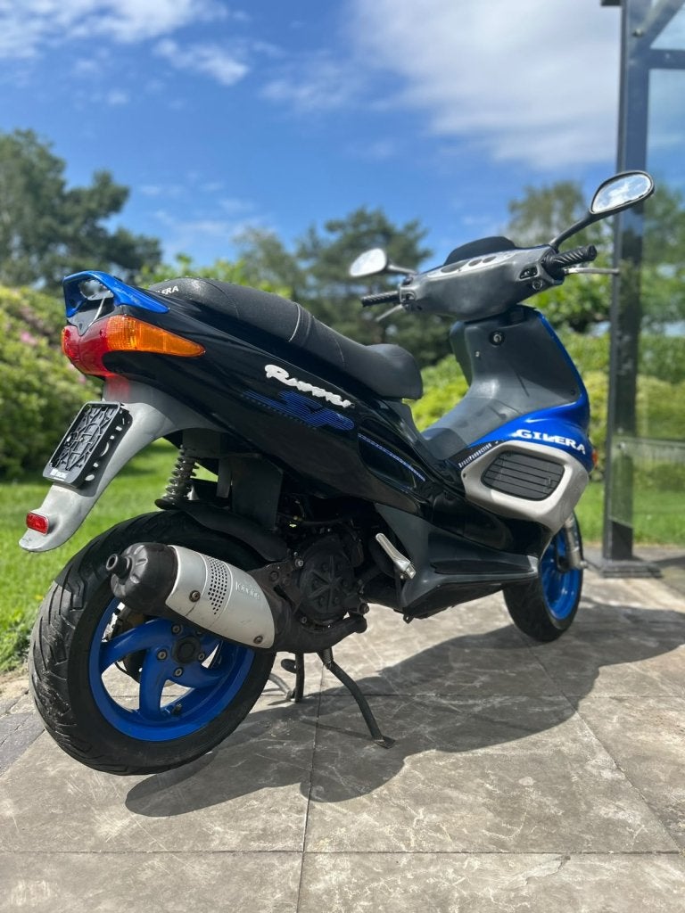 ⭐️Gilera runner 50cc sp dd blauw zwart nette staat⭐️, Fietsen en Brommers, Scooters | Piaggio, Niet ingevuld, Niet ingevuld, Niet ingevuld