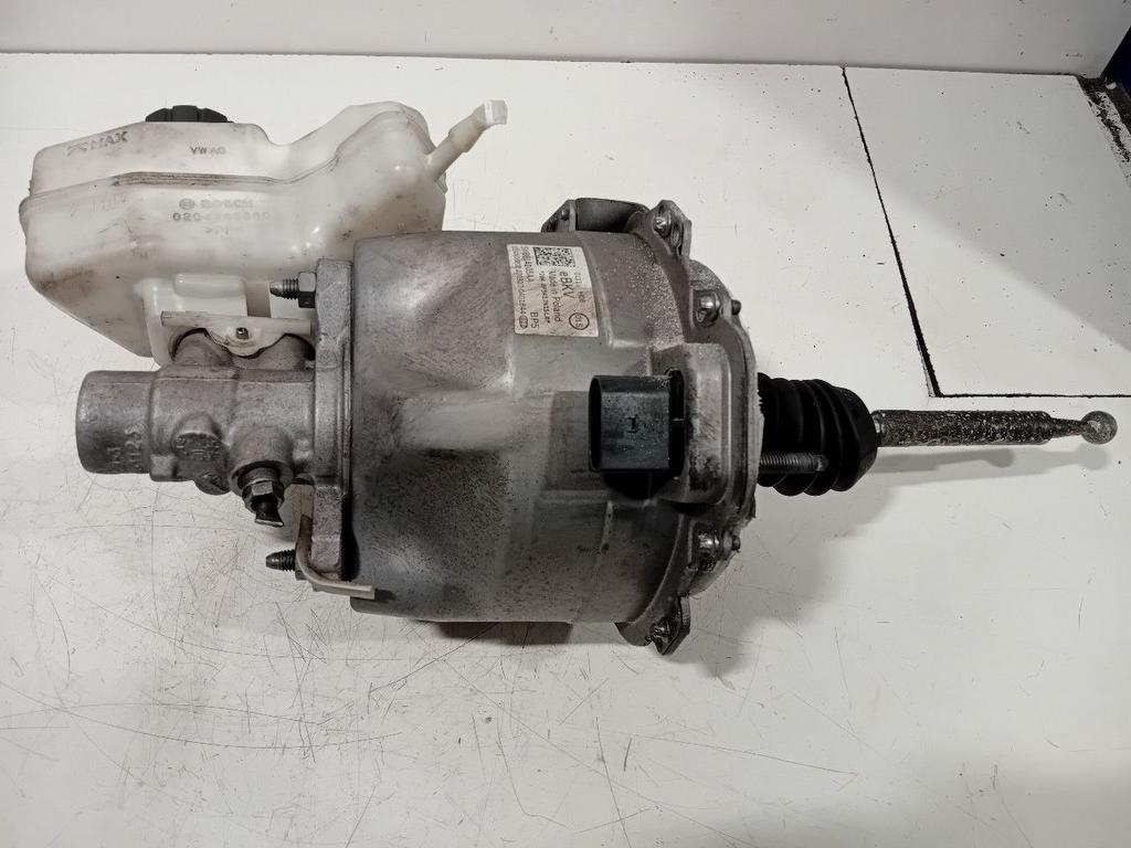 Rembekrachtiger Volkswagen Golf, Auto-onderdelen, Remmen en Aandrijving, Onderdelen@venauto.nl, Van der Ven Autorecycling B.V.