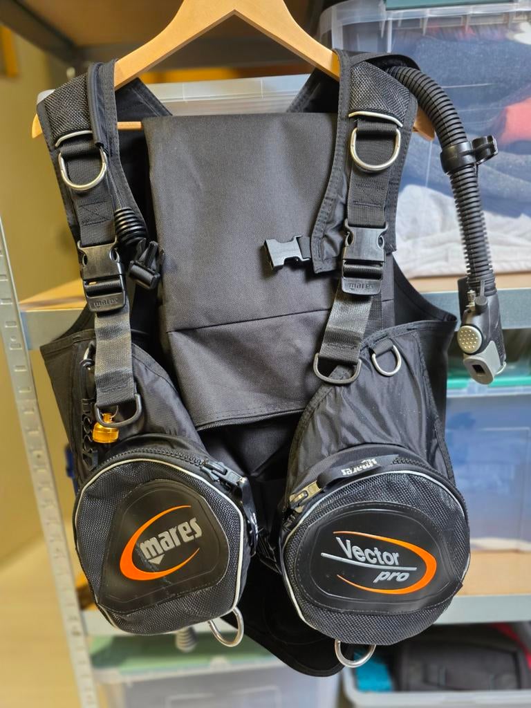 Mares Vector Pro Trimvest voor Duiken - Goede Staat, Watersport en Boten, Duiken, Ophalen