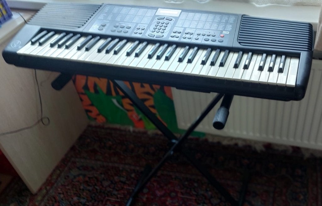Te koop vintage keyboard CD 10, Midi-aansluiting, 61 toetsen, Gebruikt, Gem