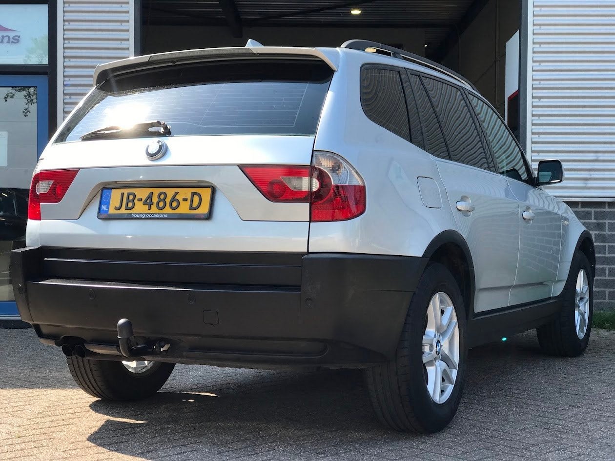 BMW X3 3.0i High Executive|Automaat||Pdc|Cruise|Stoelverwarm, Automaat, Gebruikt, 2000 kg, Bedrijf