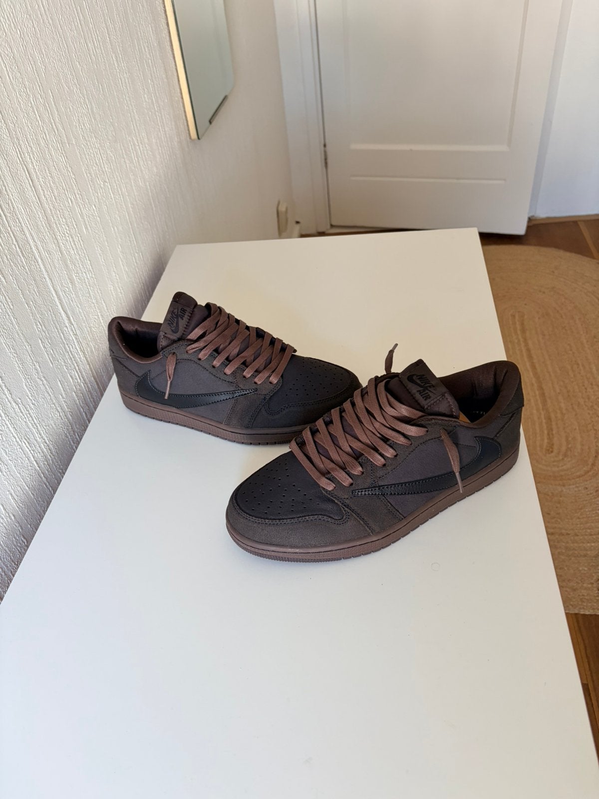 travis scott schoenen, Kleding | Heren, Schoenen, Ophalen of Verzenden, Zo goed als nieuw, Bruin