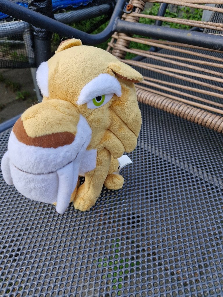 Knuffel leeuwenkoning, Ophalen of Verzenden, Zo goed als nieuw, Leeuw, Middelgroot (20 tot 80 cm)