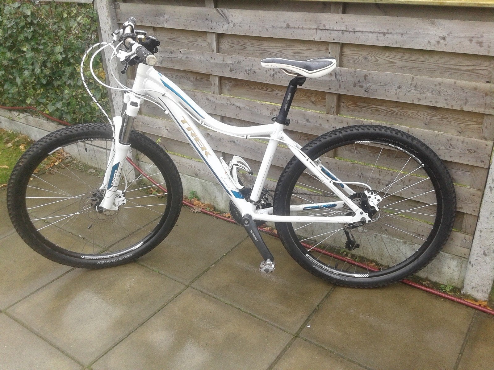 Trek Skye SL Dames Mountainbike - Wit/Blauw, Gebruikt, 26 inch, Schijfrem, Ophalen