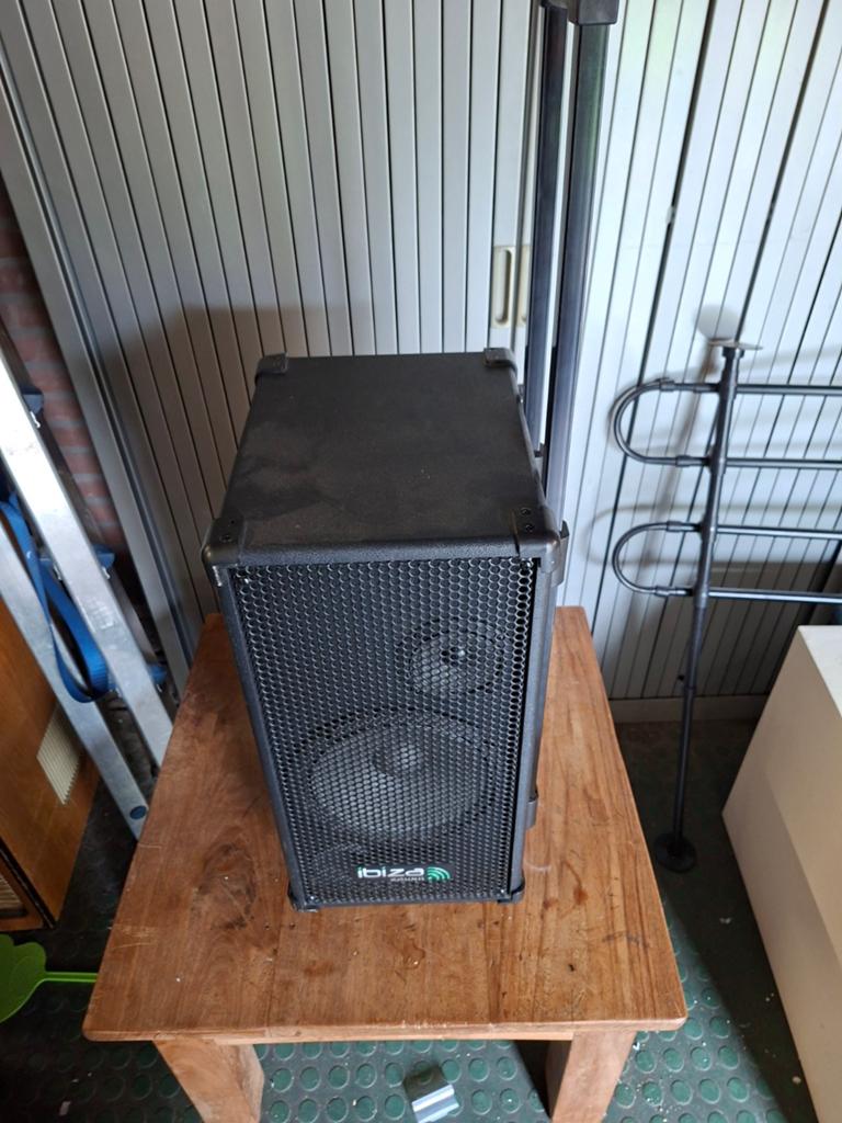 Karaoke set oplaadbaar draadloze microfoon, Ophalen, Gebruikt, Complete set
