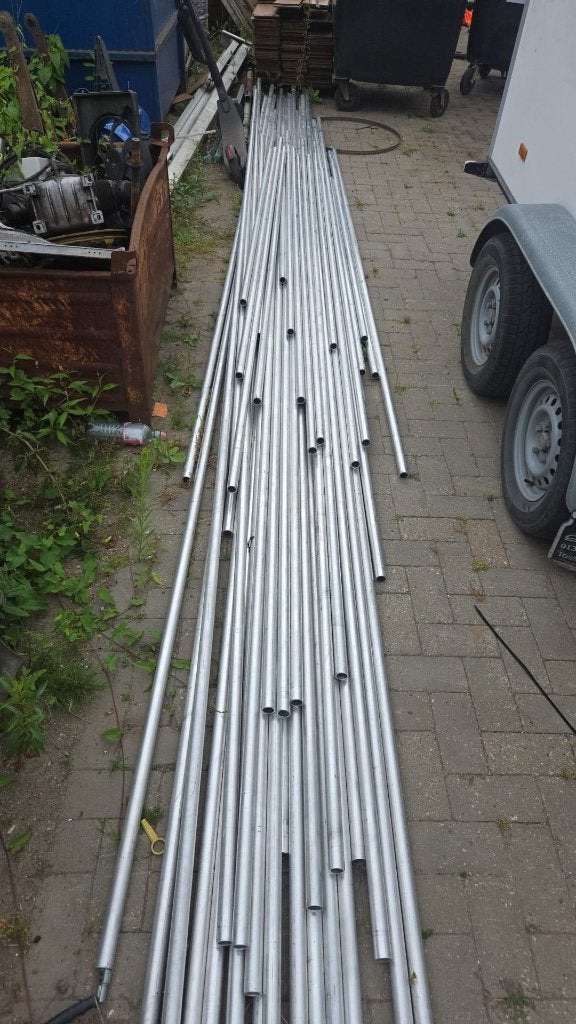 260m1 Aluminium spandoek frame + hoeken en muurbeugels, Ophalen, Zo goed als nieuw, Reclamebord