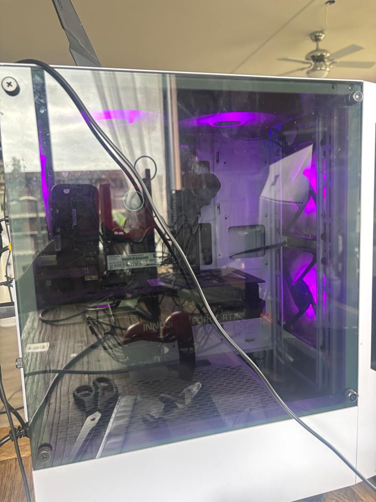 Gaming PC - Nieuwstaat, draait alles soepel, Computers en Software, Desktop Pc's, Ophalen of Verzenden, Nieuw, Met videokaart
