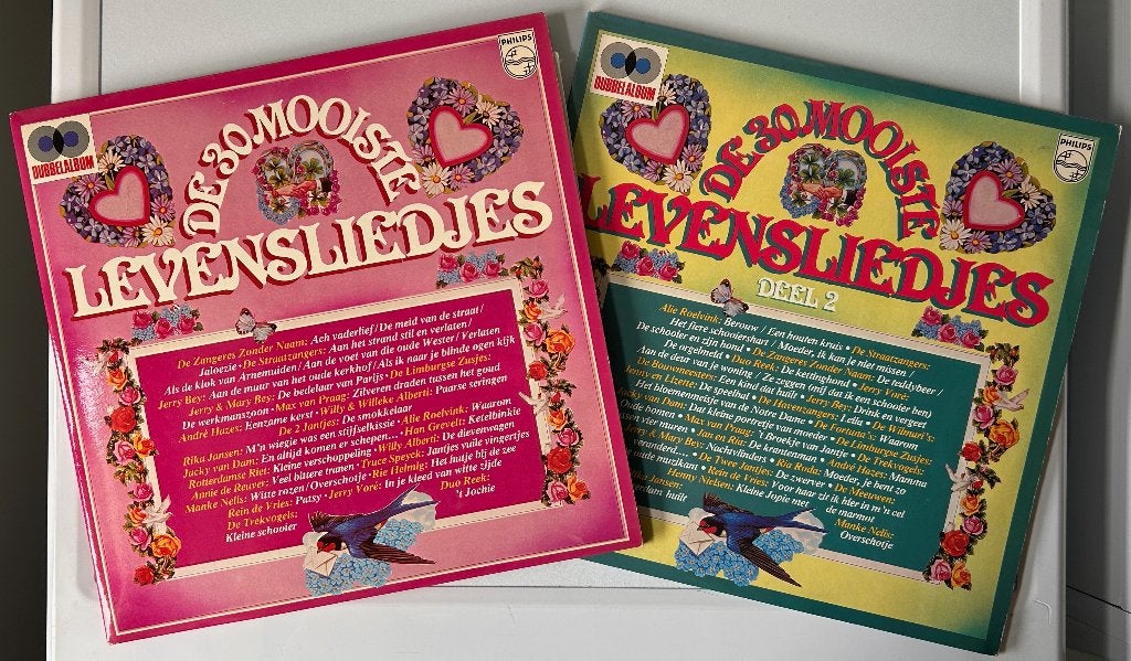 Twee dubbelalbums met 2x 30 Mooiste levensliedjes ( 2x 2LP ), Ophalen of Verzenden, Zo goed als nieuw, Levenslied of Smartlap